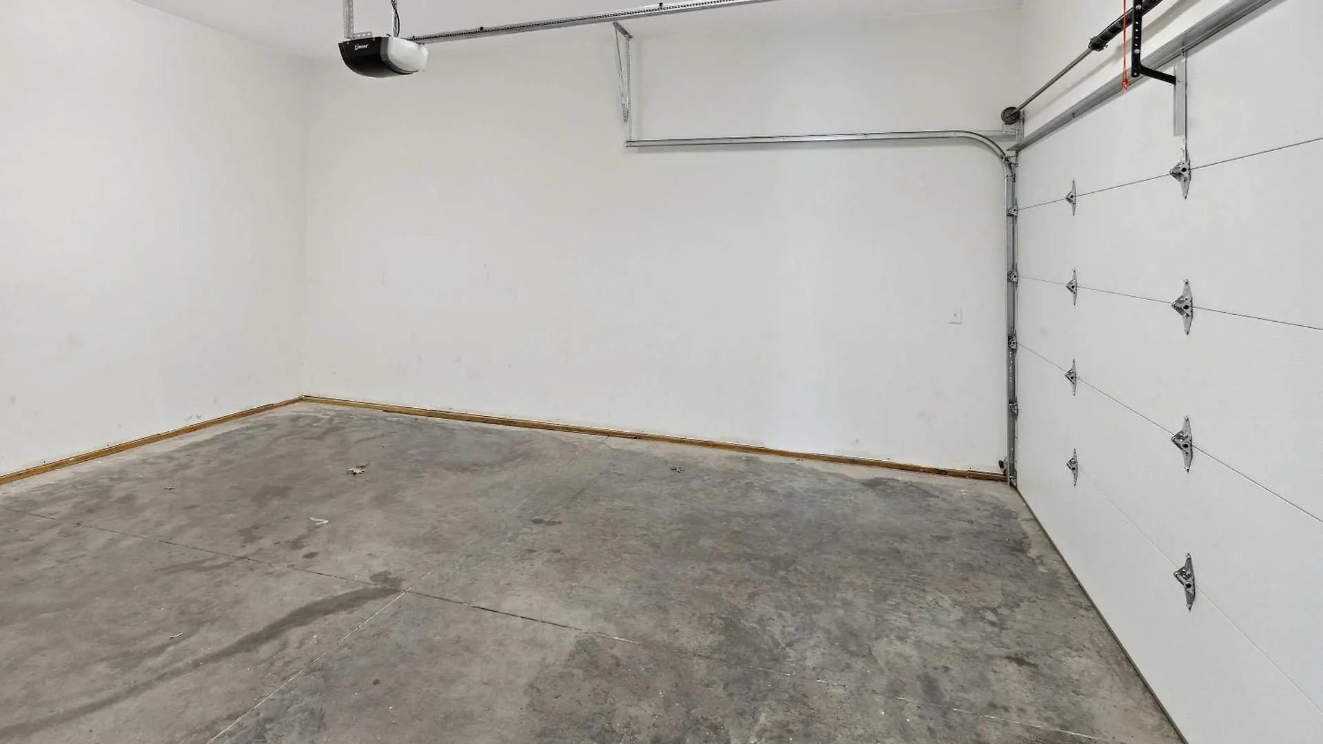 Gorgeous Nashville Home-2 Miles To Lower Broadway Holiday home